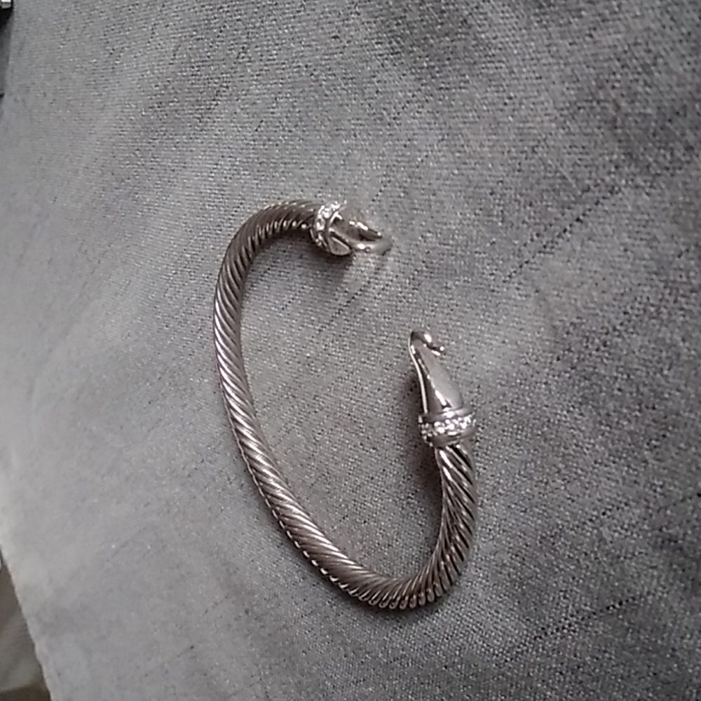 9.25 silver bracelet with cubic accents